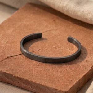 Rivaterra Bracelet - Black