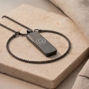 Rivaterra Chain - Black