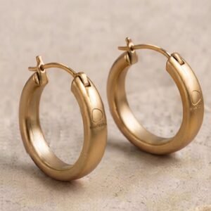 Rivaterra Women Earrings - Gold